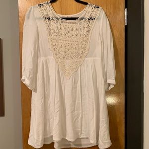 White embroidered mini dress - M